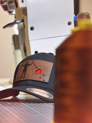 Dnes se opět makalo na nové grafice. Příští týden spustíme výrobu. Snad se Vám novinky budou líbit stejně jako nám 😎🤙🏻🇨🇿